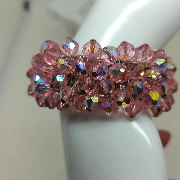 Vintage Pink Aurora Borealis Crystal Stretch Bracelet - Picture 5 of 12